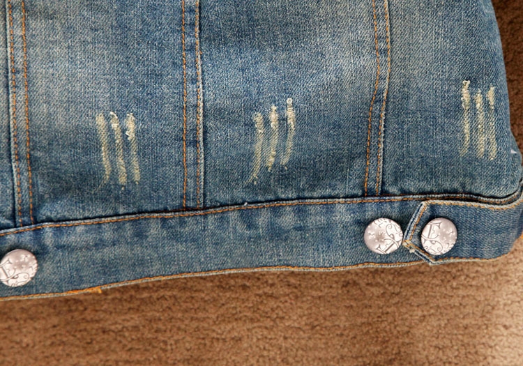 Дамско дънково яке с пух с мека подплата от вътрешната страна на якето