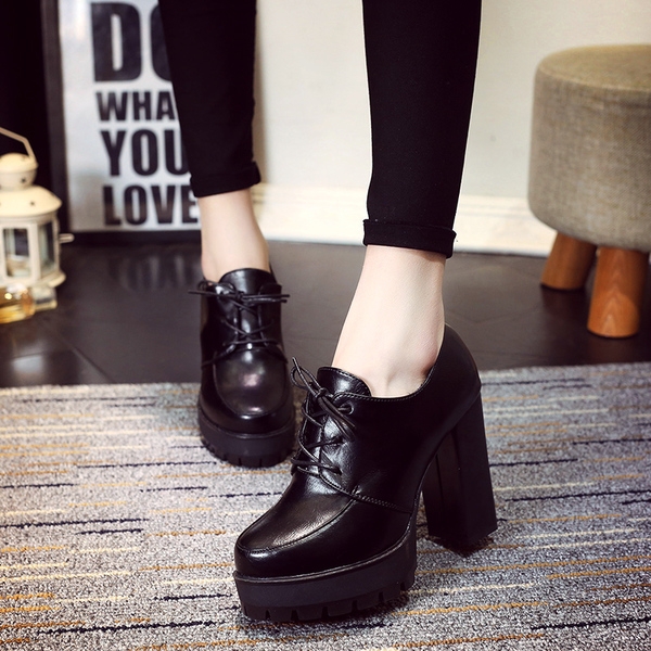 Дамски боти на висок ток - непромокаеми, в черен, сив и червен цвят в няколко модела - с цип, с каишка, ластични, с връзки