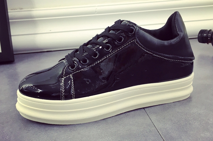 Кецове Gala в Черно