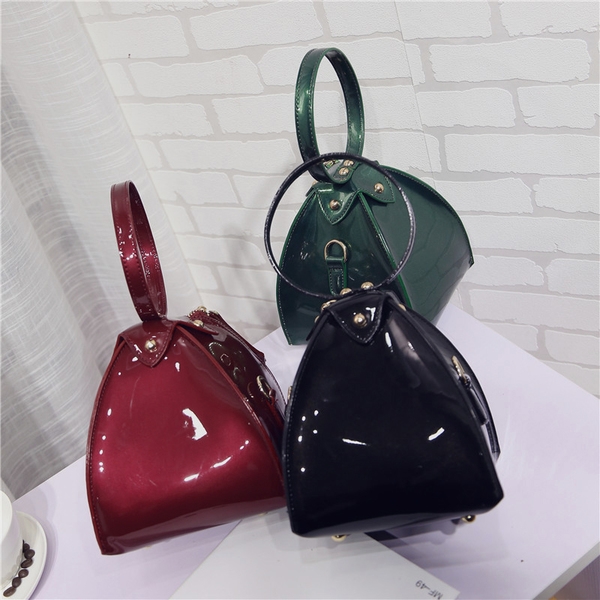 Дамски мини чанти от изкуствена кожа в 5 варианта - топ дамска мода лилави, зелени, червени, черни тип Пирамида