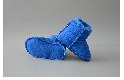 Παιδικές μπότες για  κορίτσια σε 2 μοντέλα - με ή χωρίς λουράκια - 10 χρώματα