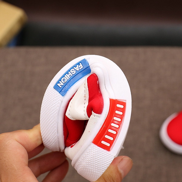 Детски спортно боти за момичета и момчета в черен, син и червен цвят