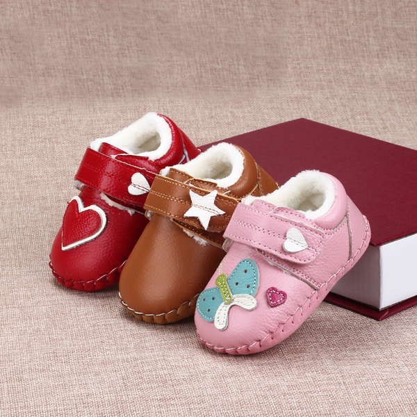 Παιδικές δερμάτινες μπότες για κορίτσια σε 3 μοντέλα με δεσμούς σε λευκό, ροζ, κόκκινο, γαλάζιο και καφέ