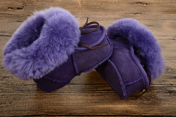 Бебешки дебели боти за момичета с връзки в черен, леопардов, цикламен, бежов, кафяв, тъмнокафяв, син, тъмносин, червен, жълт и л