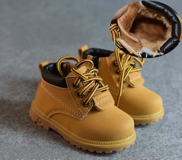 Детски боти за сняг за момчета в черен и жълтокафяв цвят с връзки