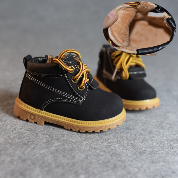 Детски боти за сняг за момчета в черен и жълтокафяв цвят с връзки