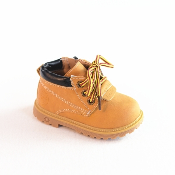 Детски боти за сняг за момчета в черен и жълтокафяв цвят с връзки