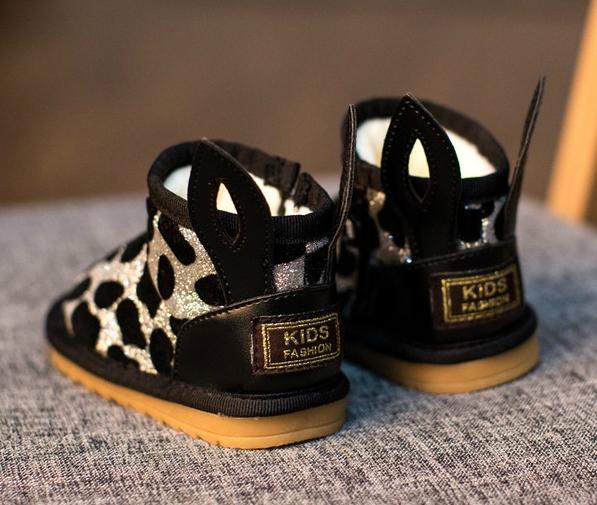 Детски подплатени боти за момичета с ушички в сребърен, златен и цикламен цвят