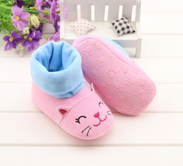 Топли детски боти за момичета и момчета в разнообразни модели - с панда, тигър, коте, панделка и разнообразни цветове