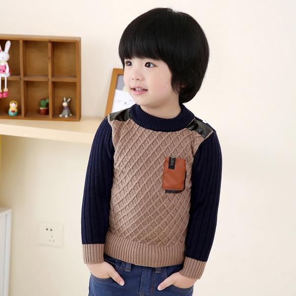 Детски пуловер за момчета в над 20 модела цветови гами