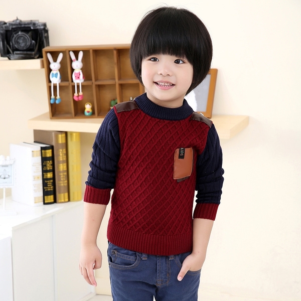 Детски пуловер за момчета в над 20 модела цветови гами