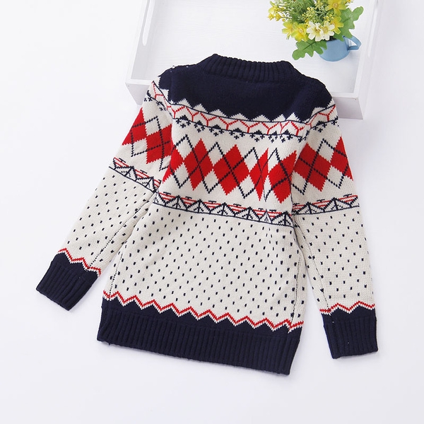 Детски пуловер за момчета в над 20 модела цветови гами