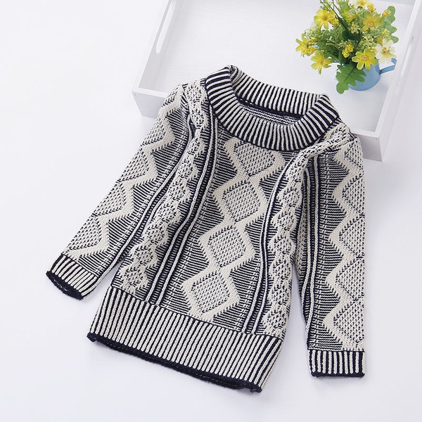 Детски пуловер за момчета в над 20 модела цветови гами