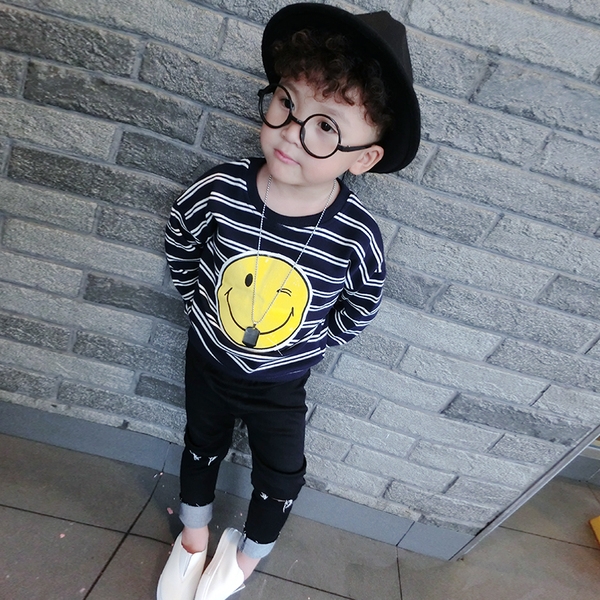 Детска раирана блуза за момичета и момчета с бродерия - усмивка, в бял и тъмносин цвят с О-образна яка