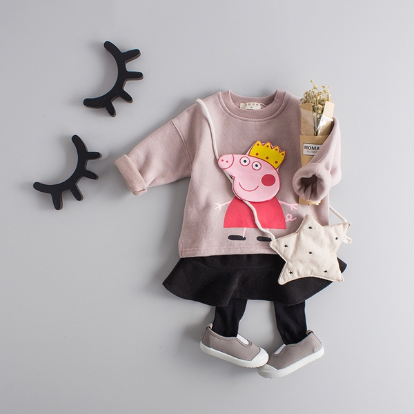 Детска блуза за момичета в жълт, розов и сив цвят с О-образно деколте с бродирано прасенце