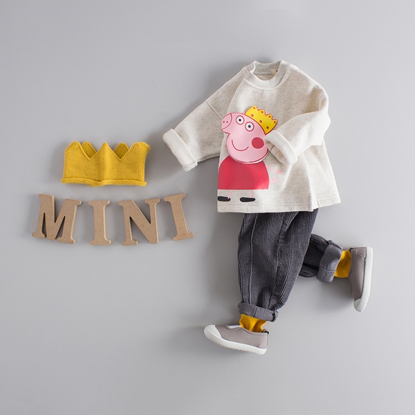 Детска блуза за момичета в жълт, розов и сив цвят с О-образно деколте с бродирано прасенце