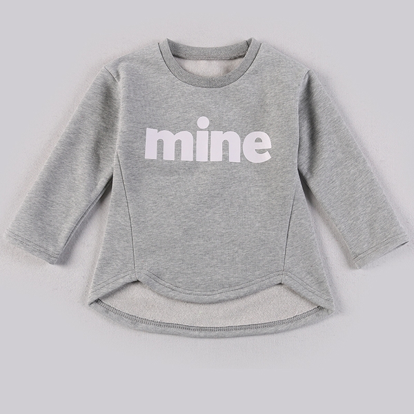 Детска блуза за момичета в над 10 цвята с надпис `Mine`