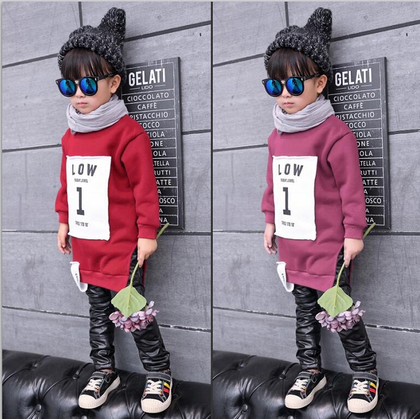 Стилен детски дълъг до коляното пуловер в червен и лилав цвят 