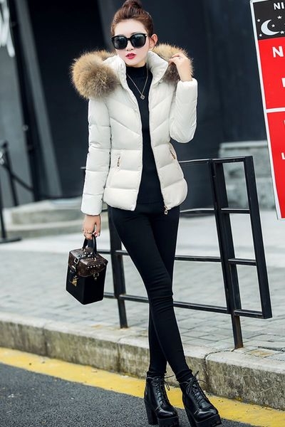 Дамско зимно яке в различни цветове с панделка на гърба и еко пухче