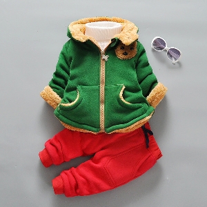 Детски есенен и зимен комплект от две части горнище с кадифена подплата и панталони различни цветови комбинации червени, жълти