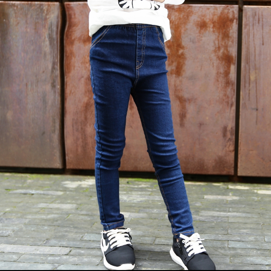 Детски дънки за момичета в няколко модела в черен, светолосин, син и тъмносин цвят - широки и тип Слим