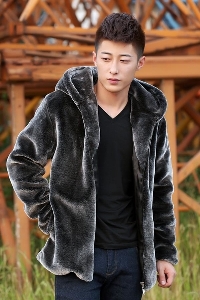 Ανδρικό χειμερινό παχύ παλτό  με κουκούλα αποκλειστικά μοντέλα σε γκρι, μαύρο, σκούρο μπλε, καφέ χρώμα