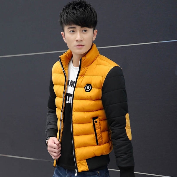 Ανδρικό ζεστό μπουφάν για το φθινόπωρο και το χειμώνα σε κίτρινο, μπλε, κόκκινο, μαύρα μανίκια - 4 μοντέλα με εξωτερικό υλικό πο