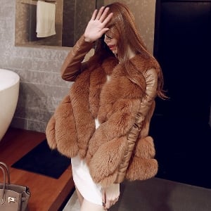 Дамско модерно зимно яке от изкуствена кожа и пух с имитация на лисица червено, сиво, кафяво