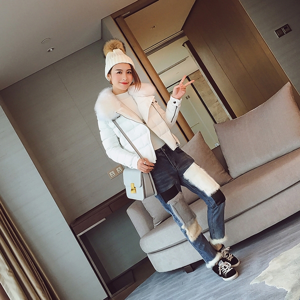 Γυναικείες ενδιαφέρουσες τζιν με χνούδι κατάλληλες για το χειμερινό περίοδο