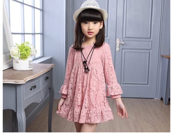 Παιδικό φθινόπωρο-χειμώνα φορέματα με δαντέλα - ροζ, κόκκινο, μαύρο.