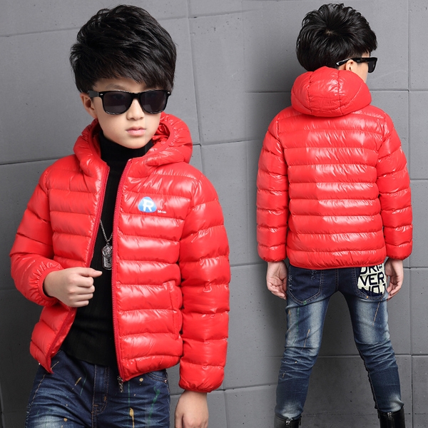 Παιδικό  μπουφάν για αγόρια - καθαρίζεται μαύρο. κόκκινο και πορτοκαλί χρώμα