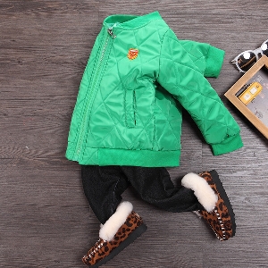 Детско изчистено яке в зелен, син, червен и черен цвят с джобове