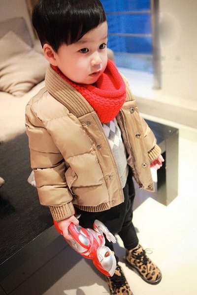 Χειμερινό μπουφάν για αγόρια  σε σκούρο μπλε χρώμα