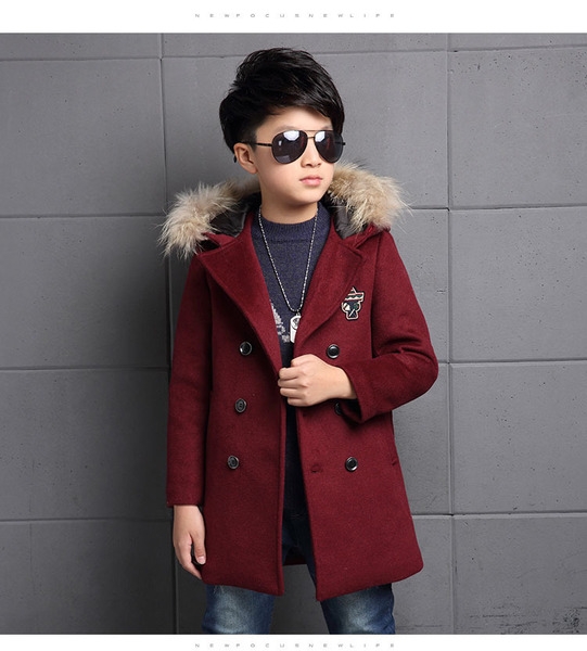 Дебело детско палто за момчета с качулка и пух, в черен, червен и зелен цвят