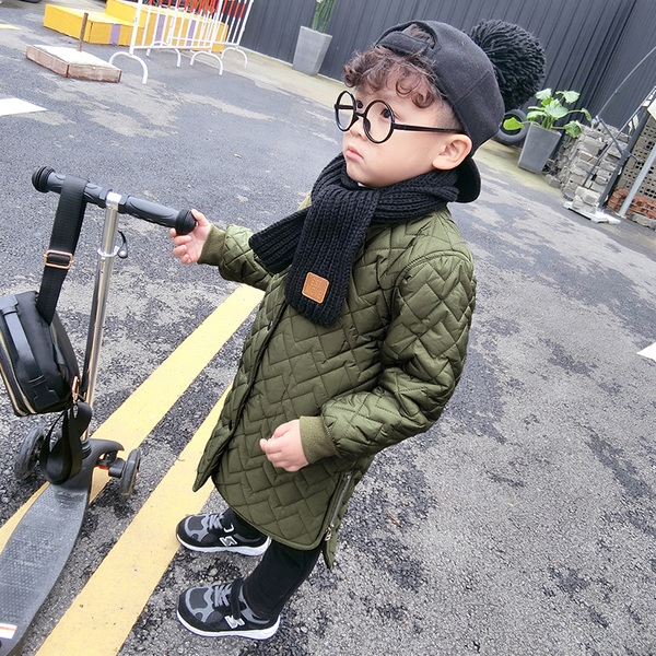 Χοντρό μακρύ χειμωνιάτικο μπουφάν για αγόρια με κουμπιά σε πράσινο, μαύρο και γκρι χρώμα