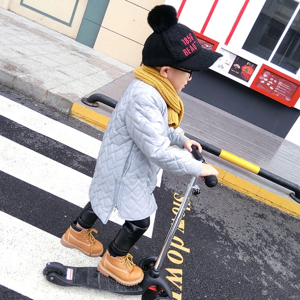 Χοντρό μακρύ χειμωνιάτικο μπουφάν για αγόρια με κουμπιά σε πράσινο, μαύρο και γκρι χρώμα