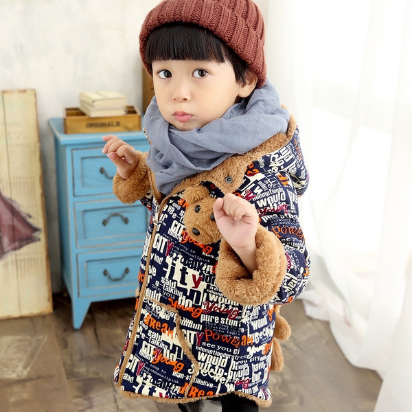 Детски есенни и зимни якета за момчета с кадифена подплата и меченце два интересни модела с качулка