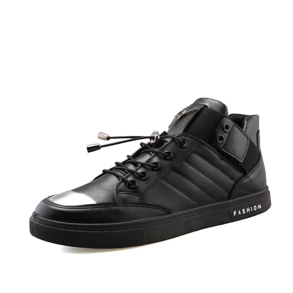 Ανδρικά παπούτσια με βελκρό σε 5 παραλλαγές για το χειμώνα , το  φθινόπωρο και την άνοιξη σε μαύρο, λευκό και χρυσό χρώμα