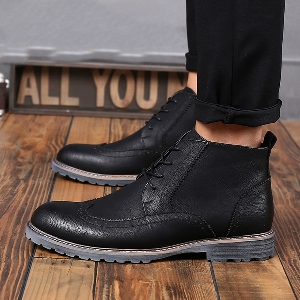 Ανδρικές μπότες βρετανικού στυλ - κομψές, σε καφέ και μαύρο χρώμα