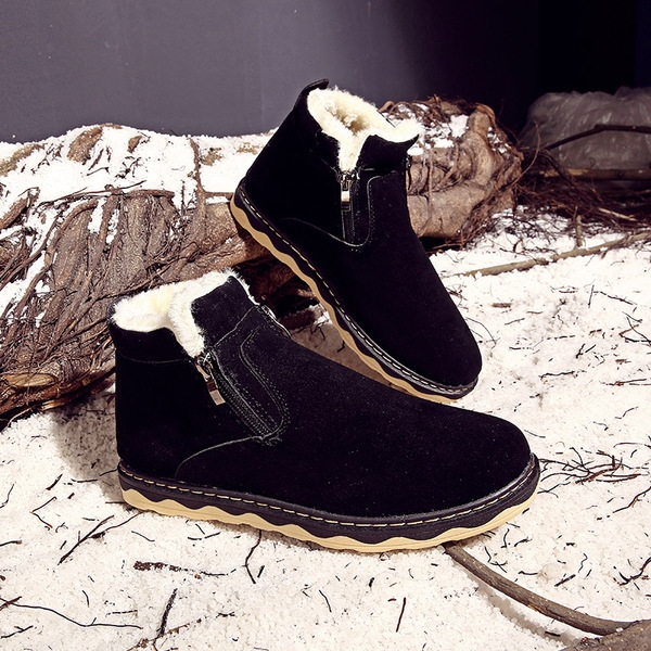 Κομψές χειμωνιάτικες ανδρικές μπότες  με φερμουάρ και ανθεκτική σόλα σε καφέ, μαύρο και σκούρο μπλε χρώμα