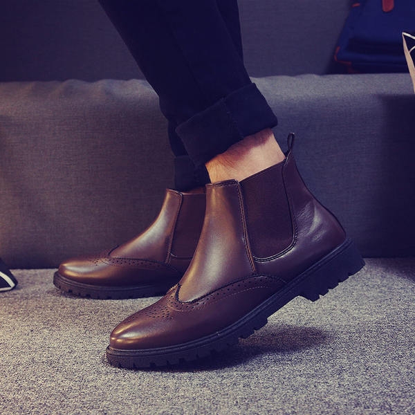 Χειμερινές κομψές μπότες για άνδρες από τεχνητό δέρμα μέχρι αστράγαλο σε μαύρο και καφέ χρώμα