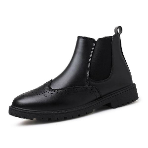 Χειμερινές κομψές μπότες για άνδρες από τεχνητό δέρμα μέχρι αστράγαλο σε μαύρο και καφέ χρώμα