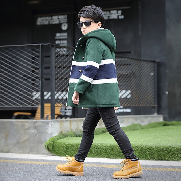 Дълго зимно палто за момчета с качулка и цип в черен, бежов и зелен цвят