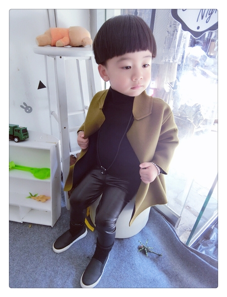 Вълнено палто с копчета в джинджифилов цвят - дълго и стилно, за момчета