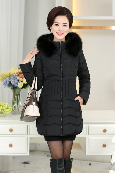 Дамски модерни дълги зимни якета с качулка и пух сиви, червени, сини, зелени и черни подплатени с памук и полиестър