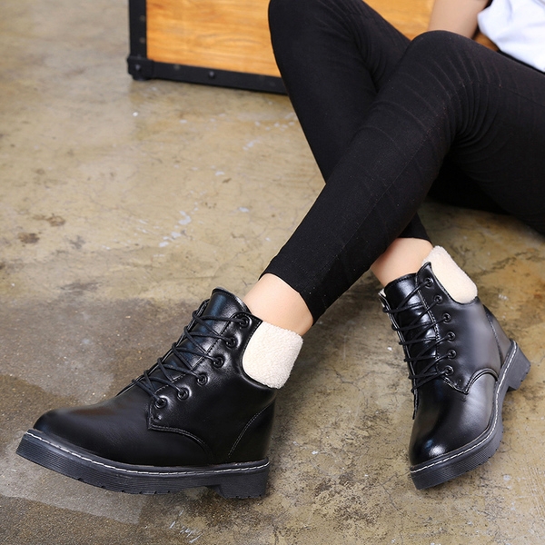 Дамски ватирани ежедневни боти от еко кожа черни, червени и бордо