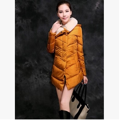 Дамско дълго яке с пухена яка и качулка черно, виненочервено, зелено, оранжево, светлосиньо