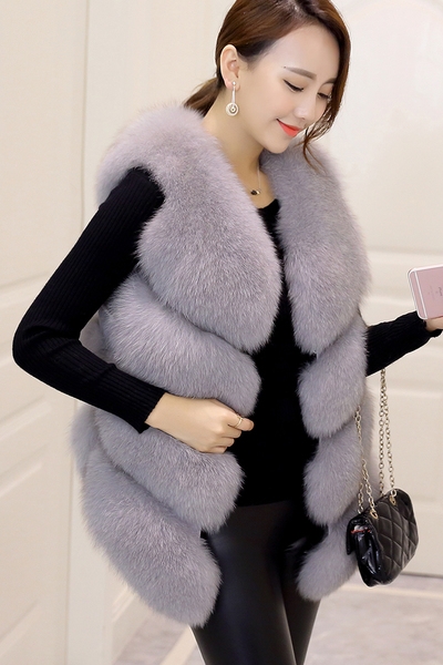 Дамски пухен елек имитация лисица: Розов, Бял, Син, Червен, Сив, Черен, Цикламен