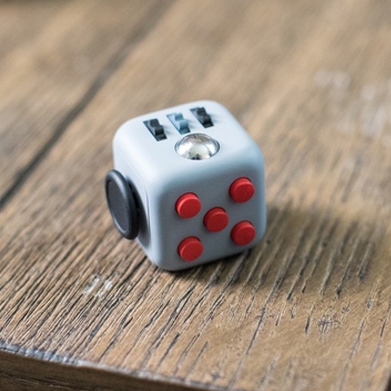 Специално кубче за облекчаване на различни начини на стреса