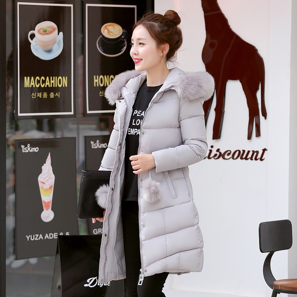 Дамско есенно и зимно памучно дълго яке в четири невероятни модела и цветове в сиво,черно,розово,морско синьо с пухени топчета